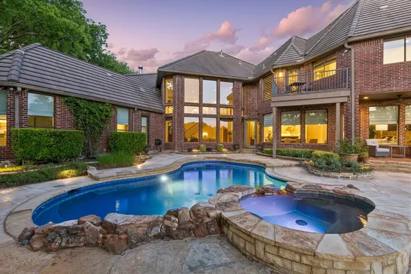 $1,500,000 | 115 Blue Heron Lane, Heath, TX 75032