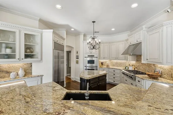 $1,500,000 | 115 Blue Heron Lane, Heath, TX 75032