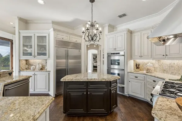 $1,500,000 | 115 Blue Heron Lane, Heath, TX 75032