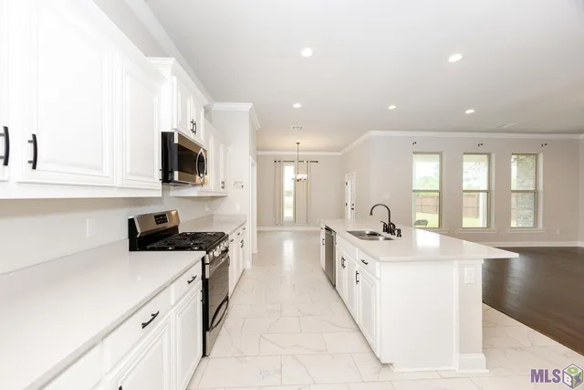 $348,000 | 4758 Bayou Plantation Drive, Addis, LA 70710