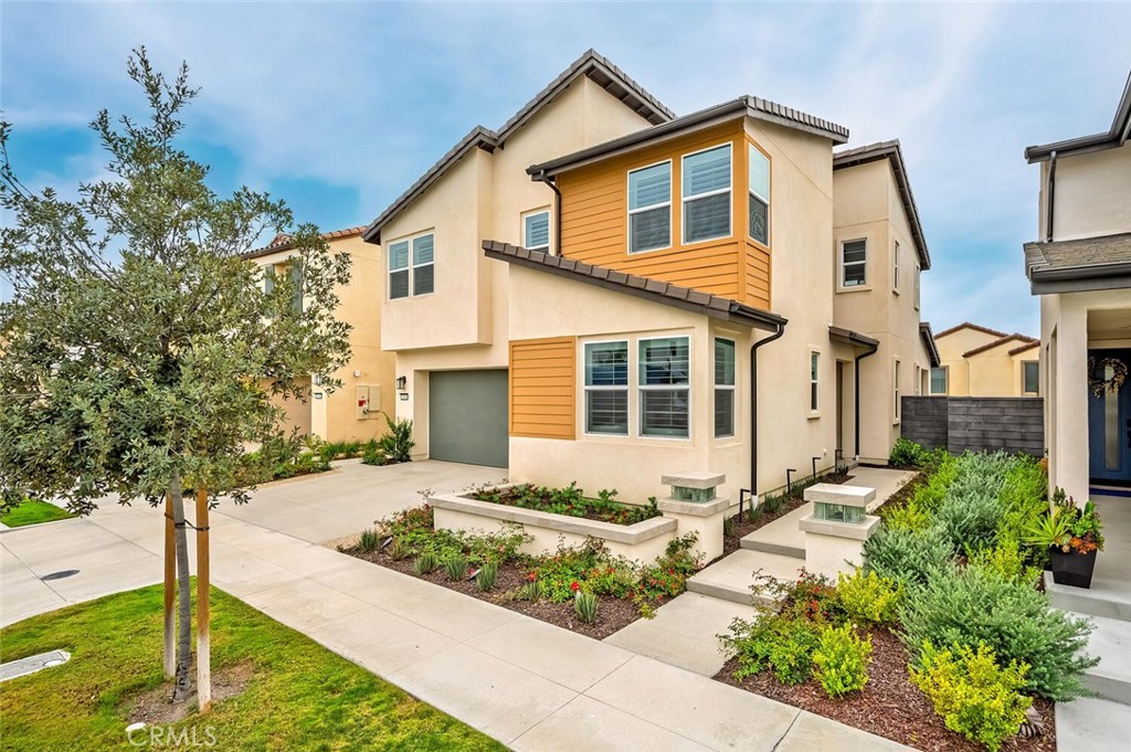 1306 Roots Way Rancho Mission Viejo, CA 92694 - Photo 1 of 65 Transitional contemporary architecture Welcomes you Home!