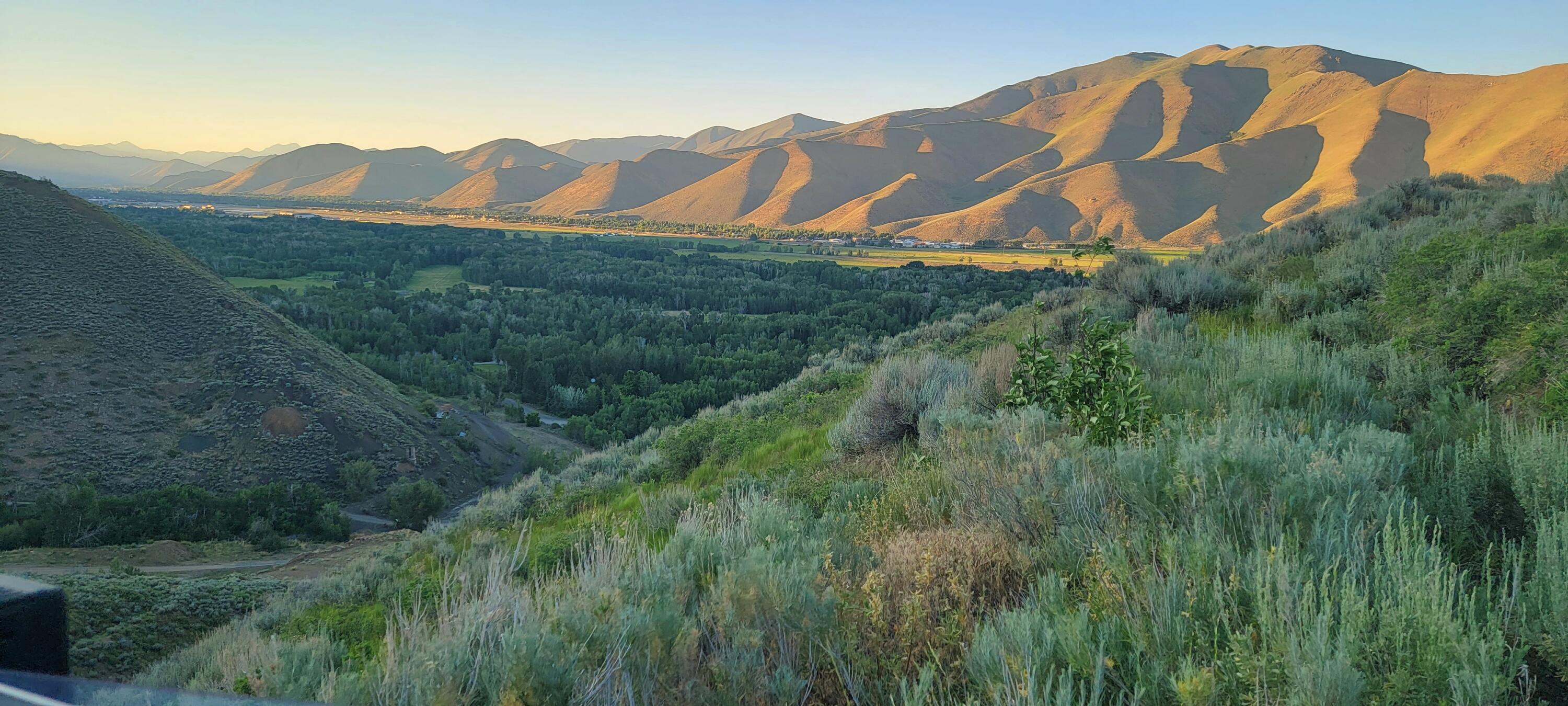 350 Broadford Road Blaine County, ID 83313 - Photo 7 of 40 20210621_204237