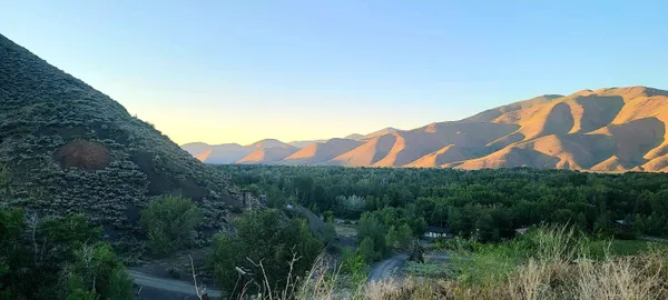 $12,000,000 | 350 Broadford Road, Blaine County, ID 83313