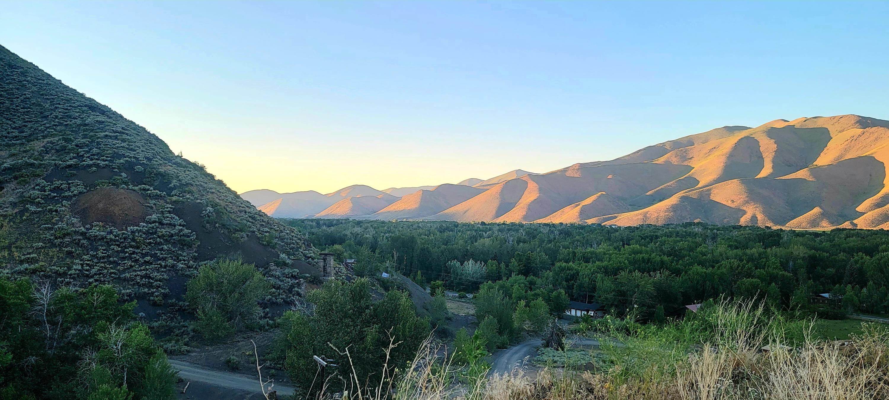 350 Broadford Road Blaine County, ID 83313 - Photo 8 of 40 20210621_205227