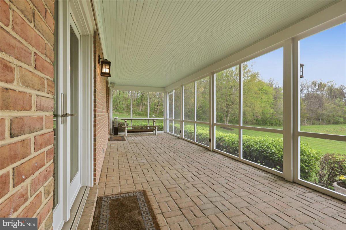 6501 Green Valley Road New Market, MD 21774 - Photo 14 of 55