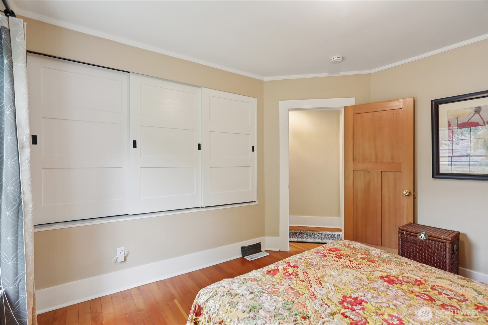 4012 1st Avenue Northwest Seattle, WA 98103 - Photo 13 of 35