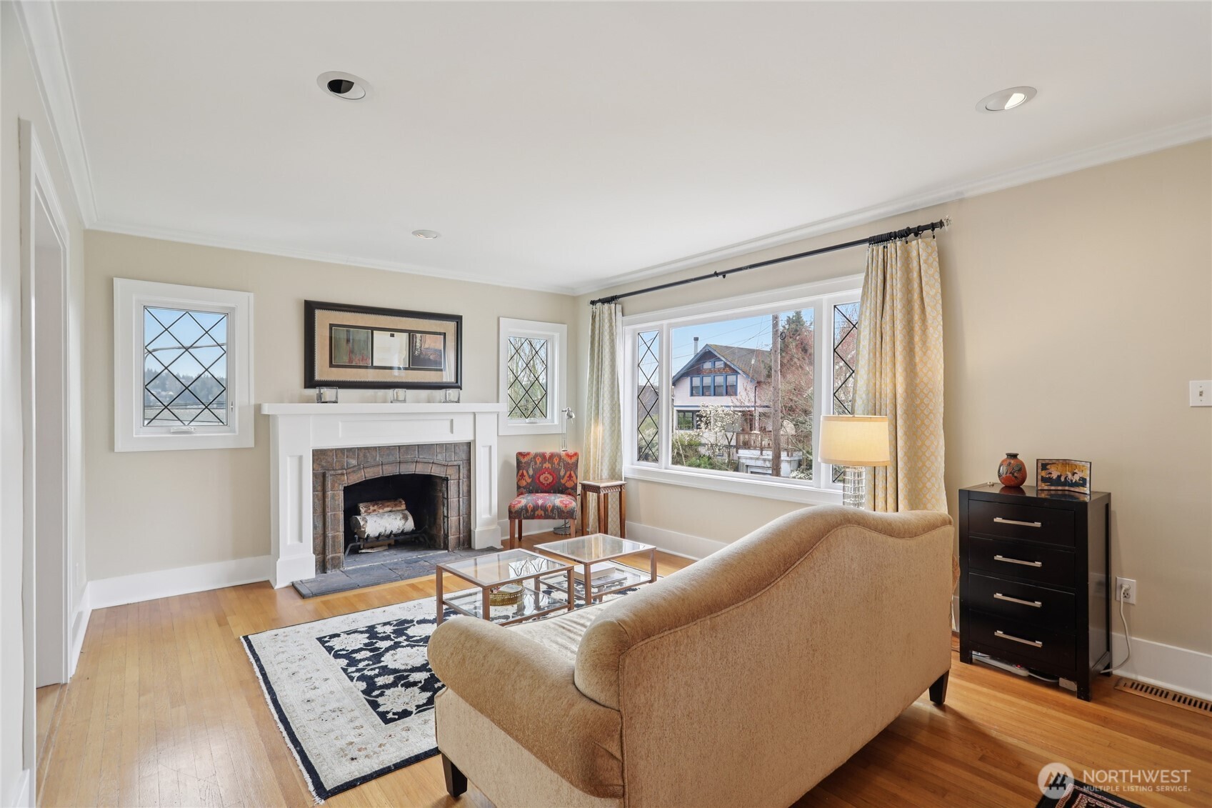 4012 1st Avenue Northwest Seattle, WA 98103 - Photo 5 of 35