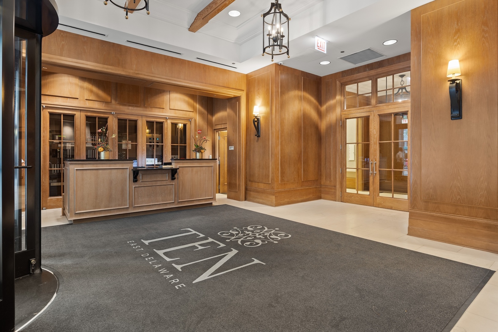 10 East Delaware Place, Unit 27E Chicago, IL 60611 - Photo 34 of 36