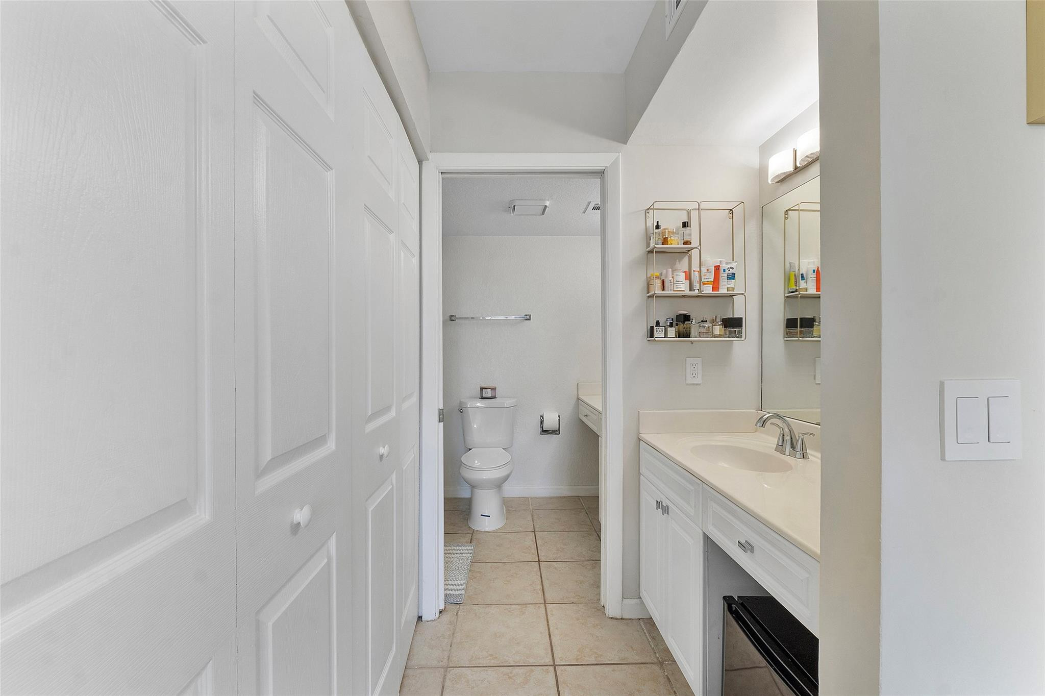 8273 Severn Drive, Unit C Boca Raton, FL 33433 - Photo 12 of 32 Photo 12