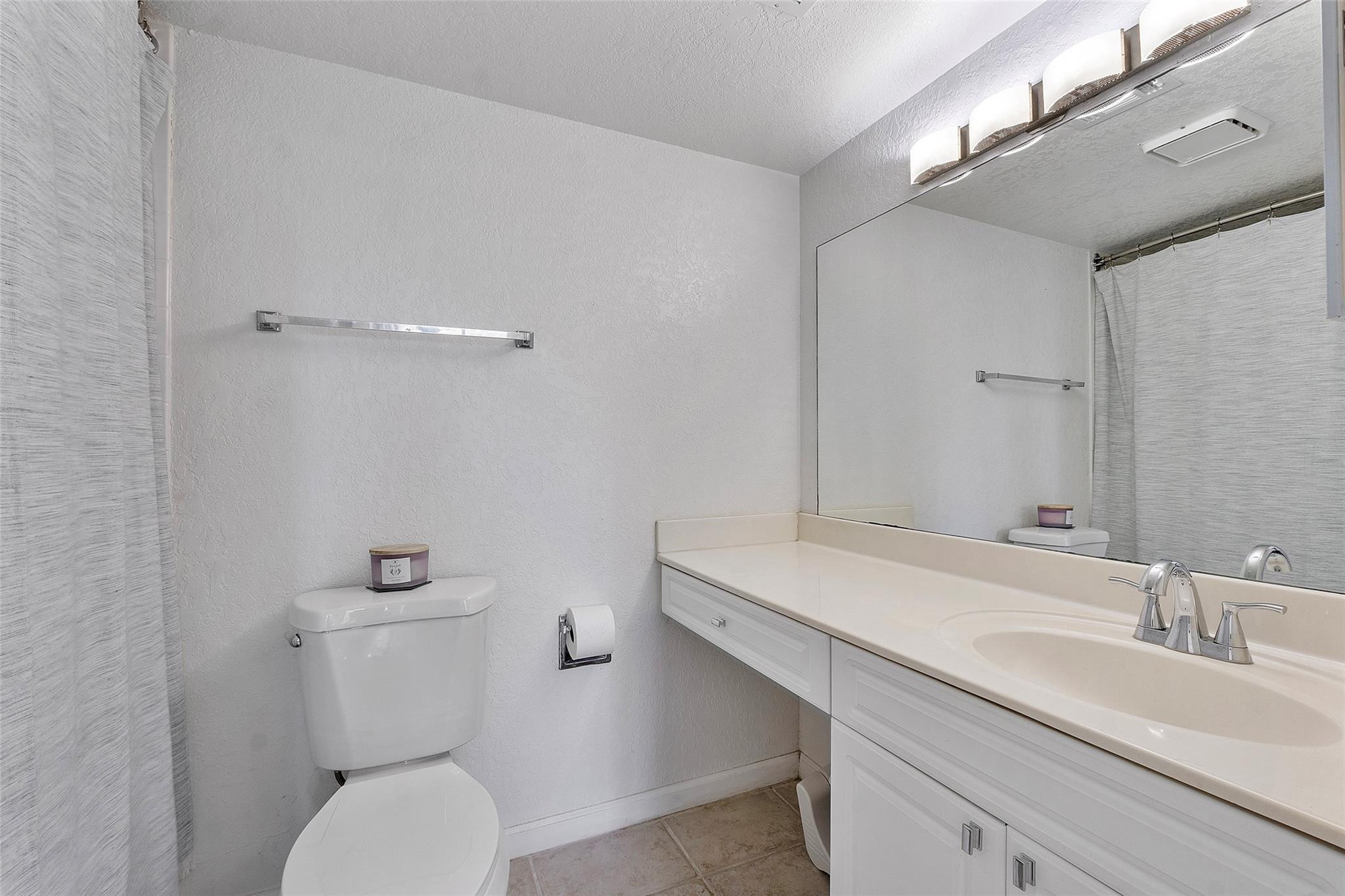 8273 Severn Drive, Unit C Boca Raton, FL 33433 - Photo 14 of 32 Photo 14
