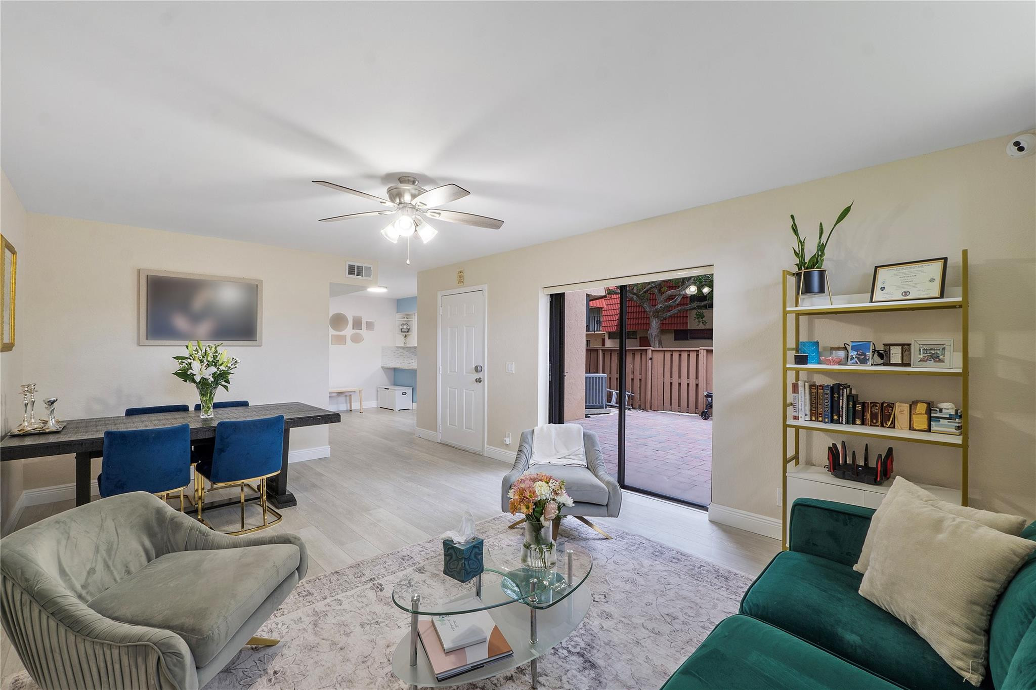 8273 Severn Drive, Unit C Boca Raton, FL 33433 - Photo 5 of 32 Photo 5