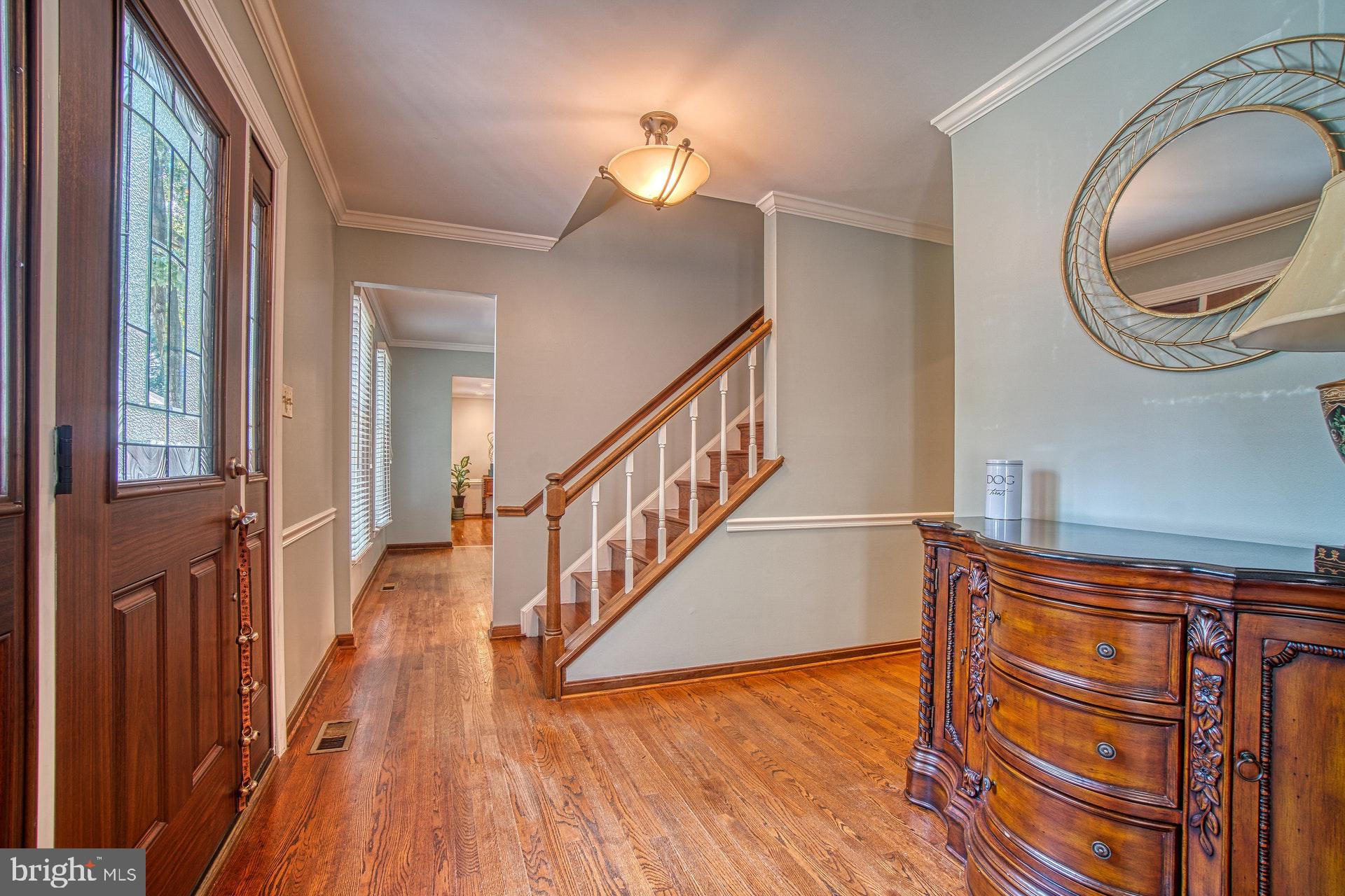 9312 Brian Run Lane Springfield, VA 22153 - Photo 21 of 42 Foyer