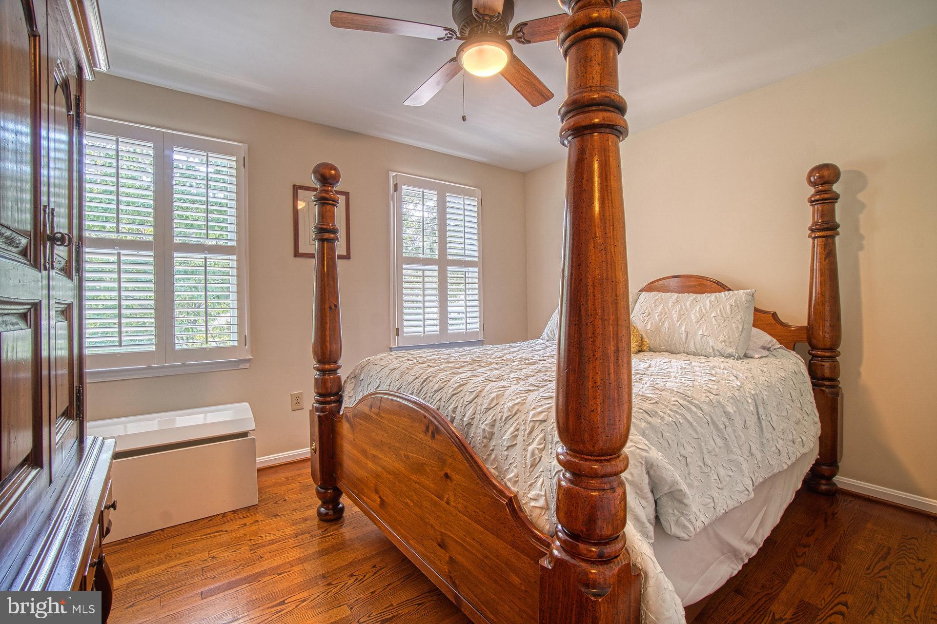 9312 Brian Run Lane Springfield, VA 22153 - Photo 29 of 42 Bedroom 2