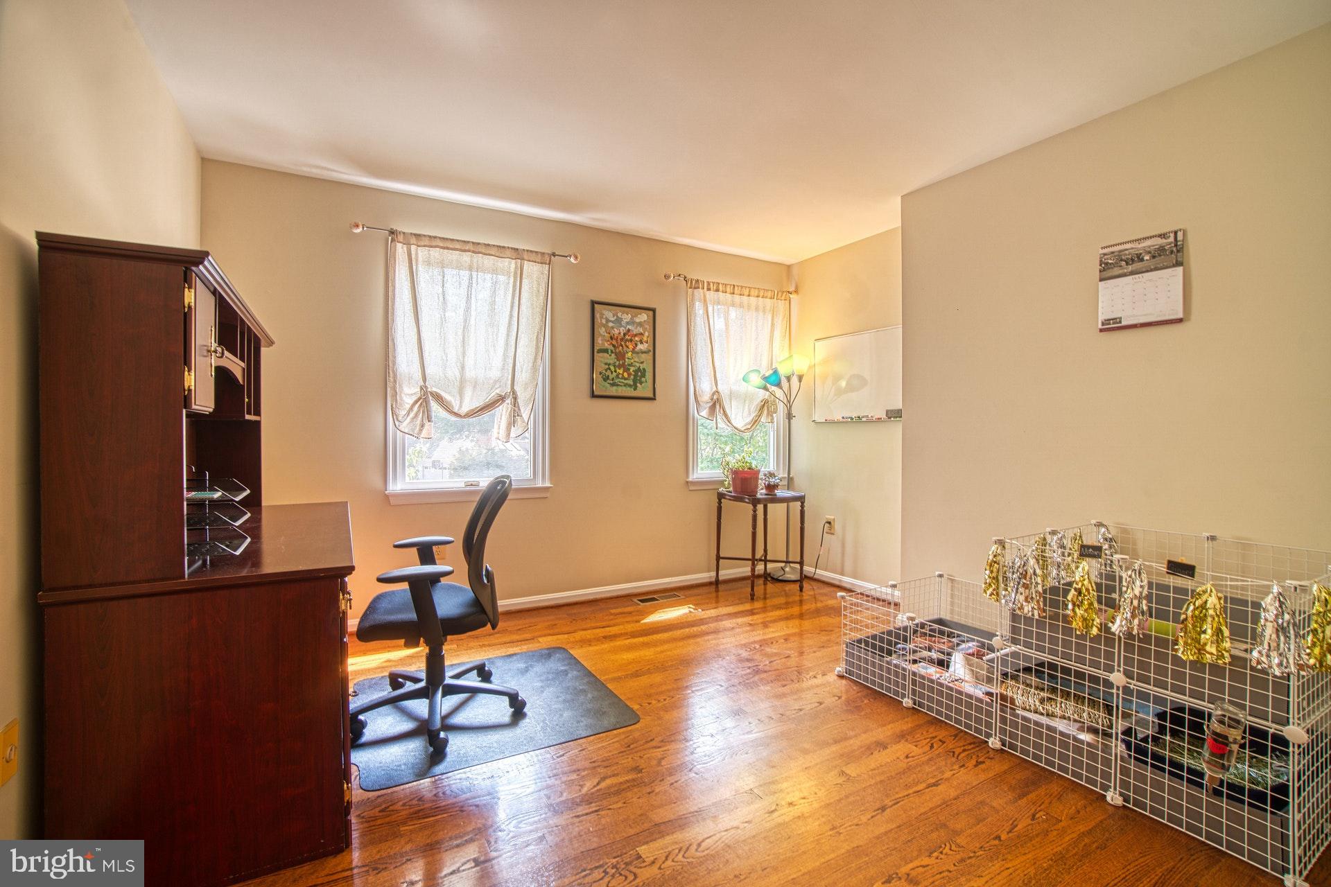 9312 Brian Run Lane Springfield, VA 22153 - Photo 31 of 42 Bedroom 3
