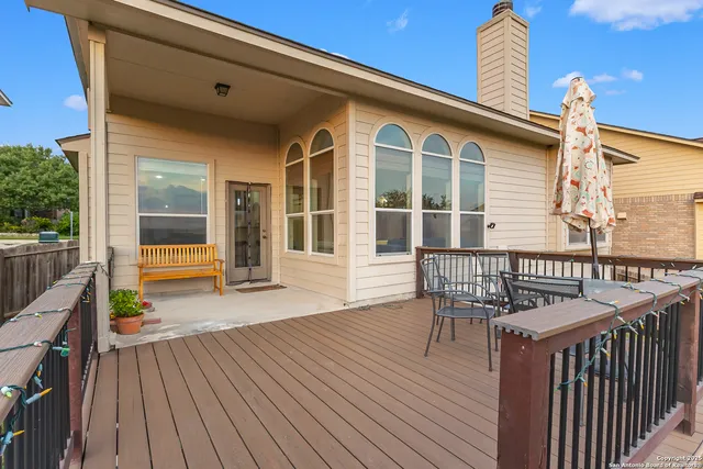 $480,000 | 23023 Fairway Bridge, San Antonio, TX 78258