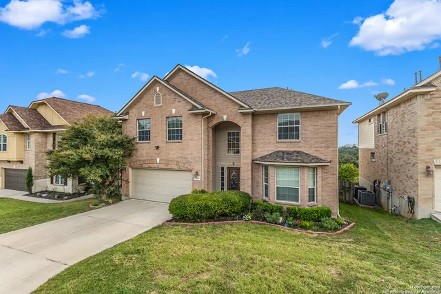 $480,000 | 23023 Fairway Bridge, San Antonio, TX 78258