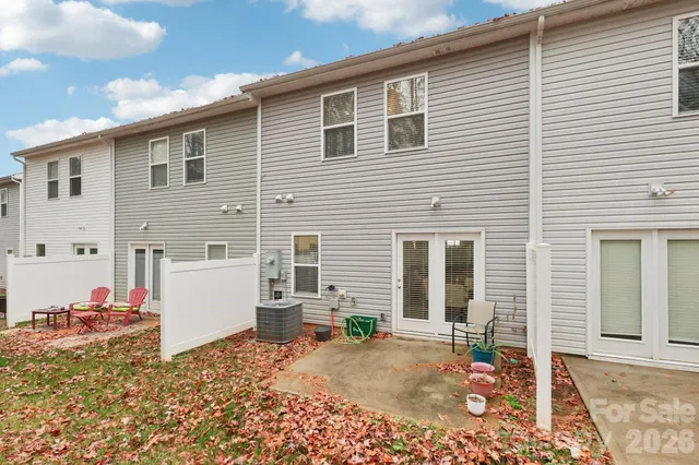 $317,000 | 8041 Alderton Lane, Charlotte, NC 28215