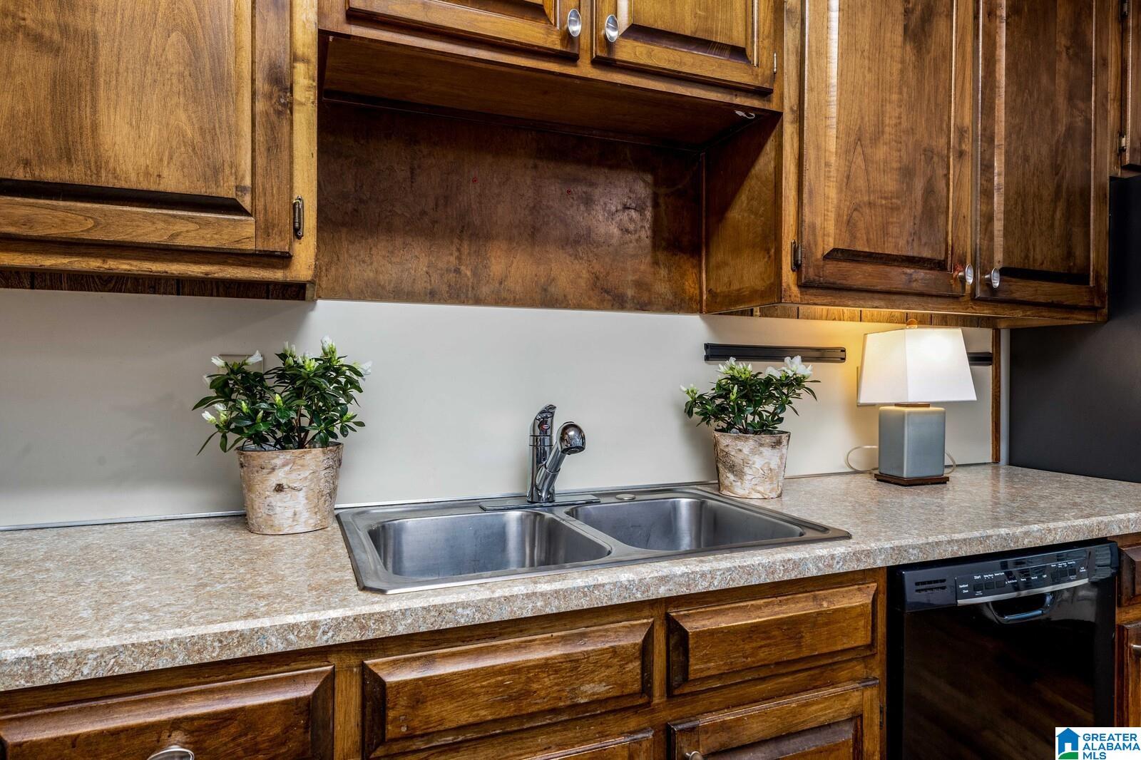 2315 Lane Park Road Birmingham, AL 35223 - Photo 14 of 45