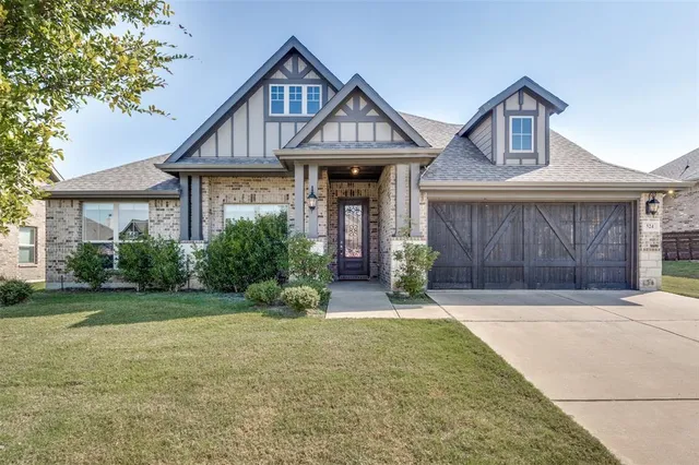 $399,000 | 524 Windrow Lane, Waxahachie, TX 75165
