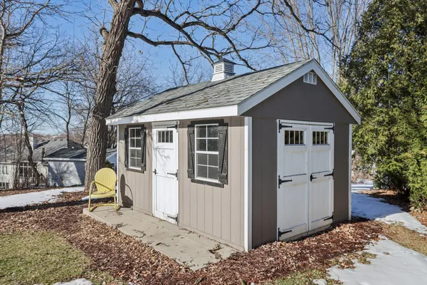 $750,000 | 602 Woodhaven Court, Cambridge, WI 53523