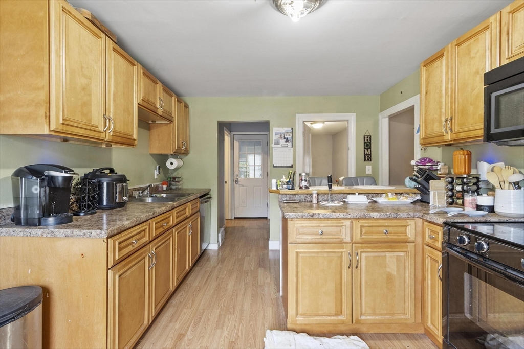 49 East Main Street Ayer, MA 01432 - Photo 8 of 36
