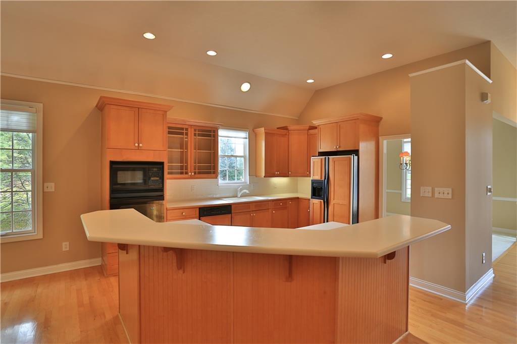 11079 Innisbrooke Lane Fishers, IN 46037 - Photo 3 of 16 Gallery Image 3