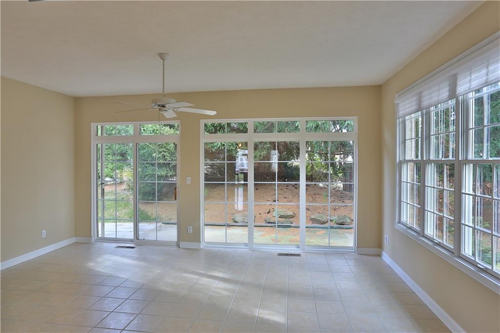 11079 Innisbrooke Lane Fishers, IN 46037 - Photo 9 of 16 Gallery Image 9
