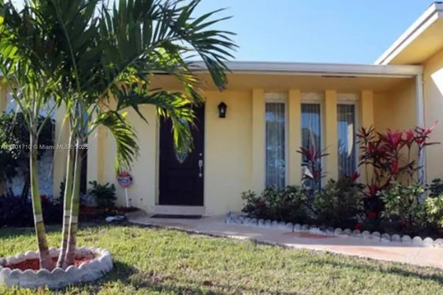 $750,000 | 314 Southeast 4th Street, Dania Beach, FL 33004
