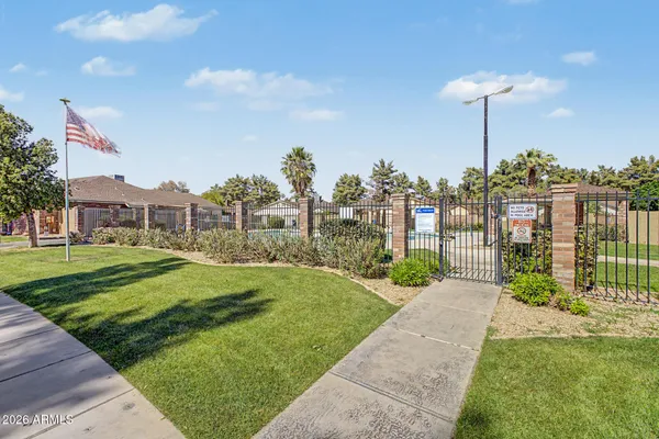 $375,000 | 811 East Linda Lane, Gilbert, AZ 85234