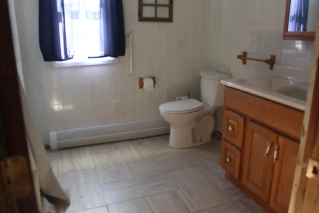 $258,000 | 276 North Street, Sherman, ME 04776