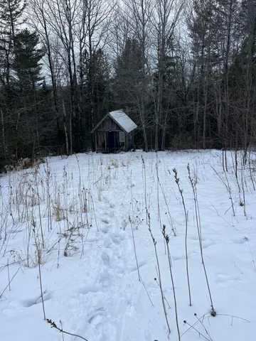 $258,000 | 276 North Street, Sherman, ME 04776