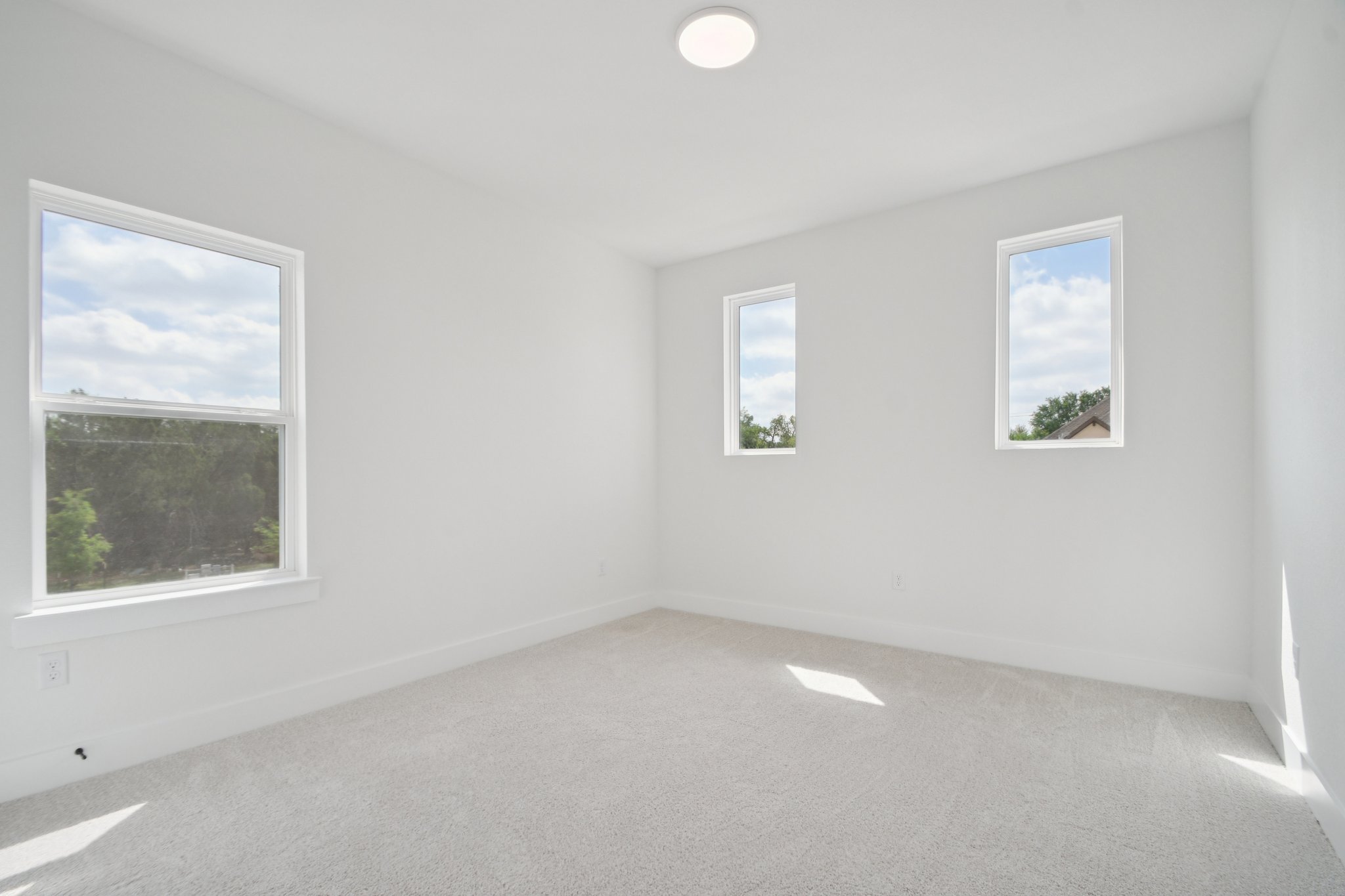 1660 Cardinal Lane Round Rock, TX 78681 - Photo 31 of 35