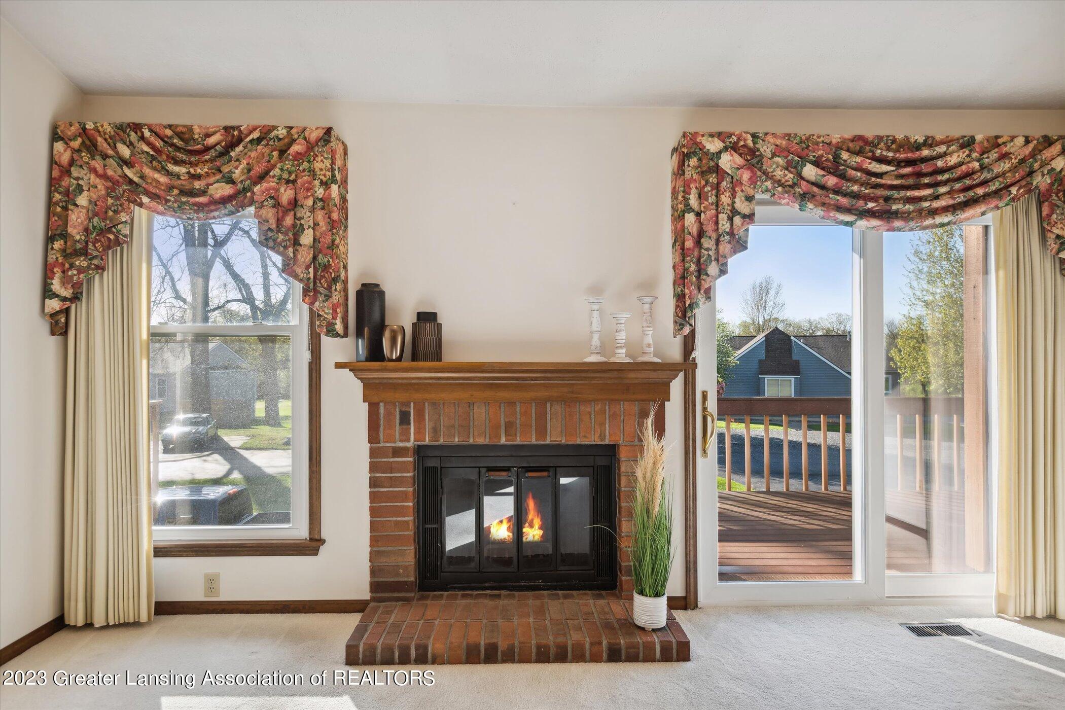 2017 Rendall Drive Jackson, MI 49201 - Photo 5 of 29 08-2017-Rendall-Dr-Jackson-MI-49201-Wind