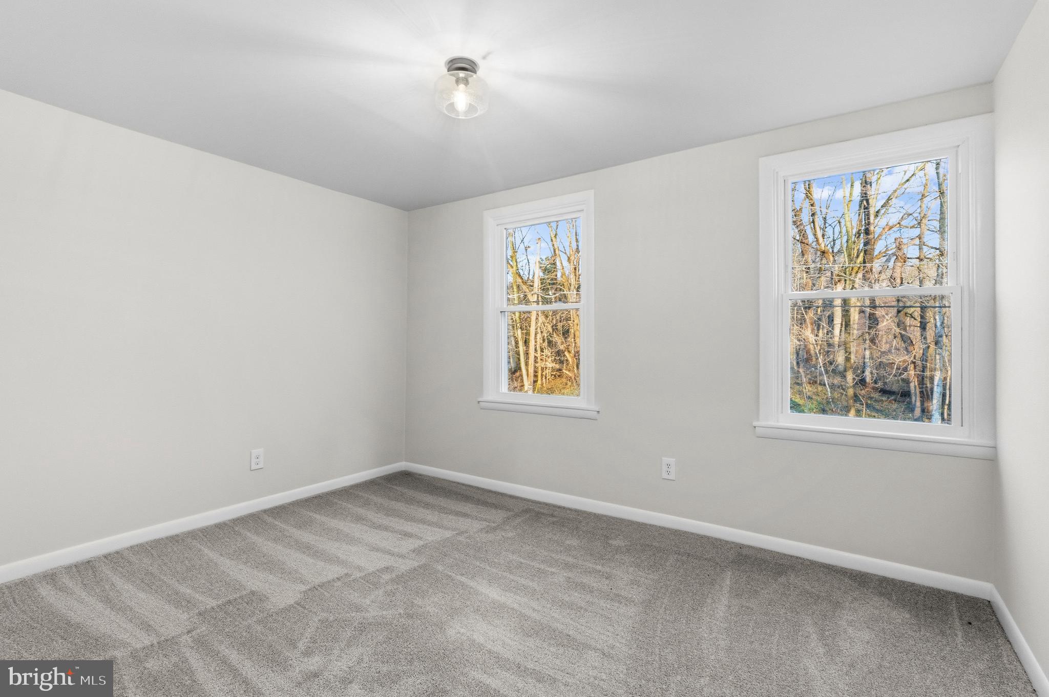 541 Robinhood Road Havre de Grace, MD 21078 - Photo 22 of 49 an empty room with windows