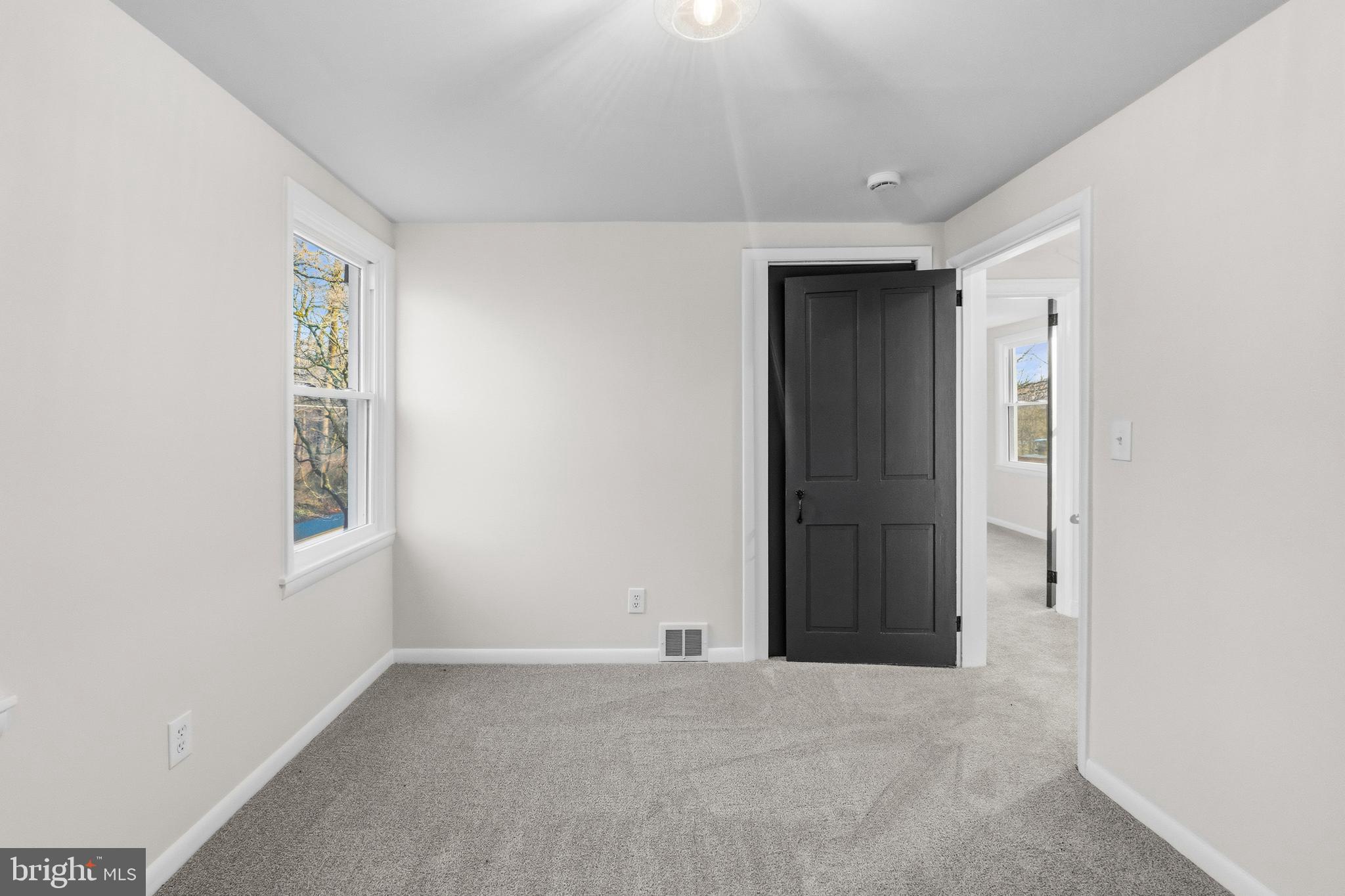 541 Robinhood Road Havre de Grace, MD 21078 - Photo 23 of 49 an empty room with windows