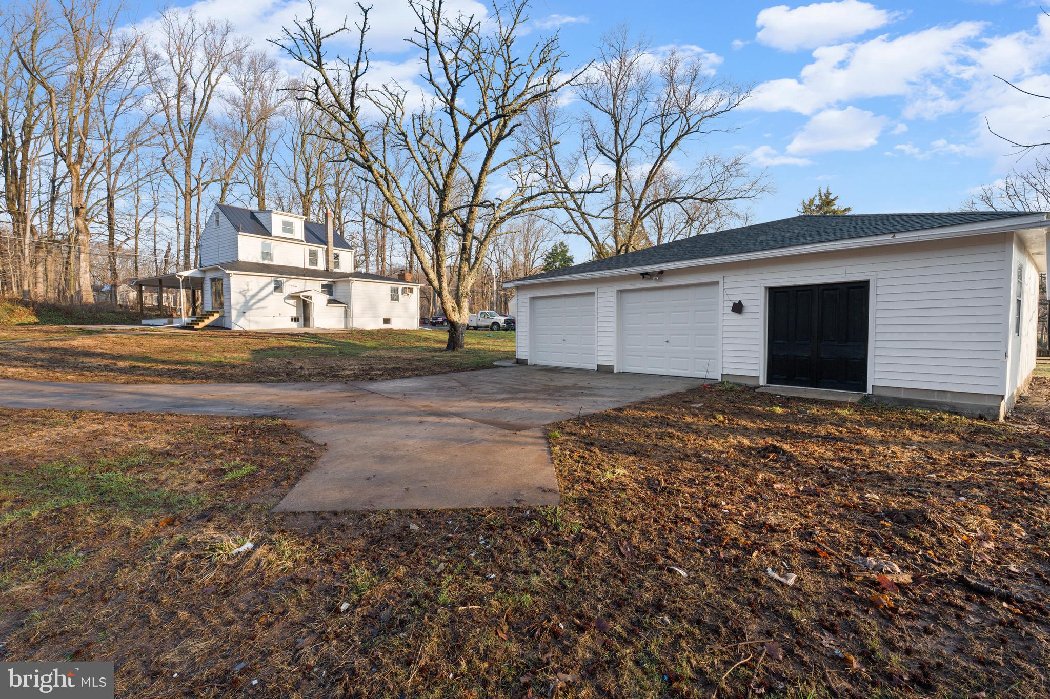 541 Robinhood Road Havre de Grace, MD 21078 - Photo 39 of 49 a backyard of a house with garage and trees