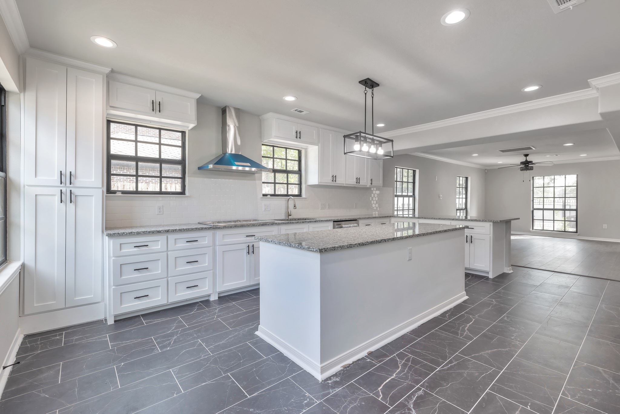 7312 Main Street Houston, TX 77030 - Photo 11 of 26