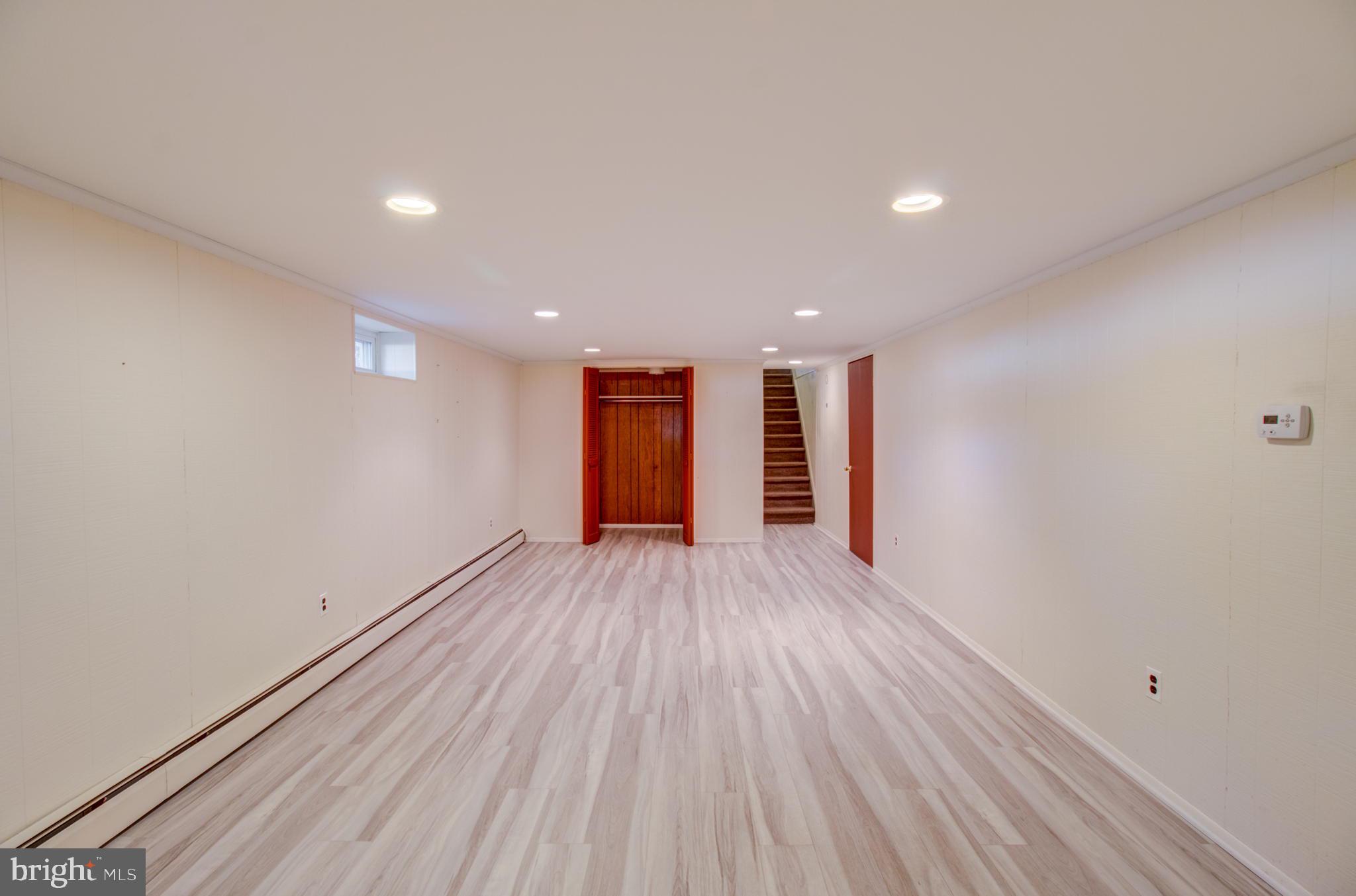 26 Yorkshire Road Hamilton, NJ 08610 - Photo 15 of 22