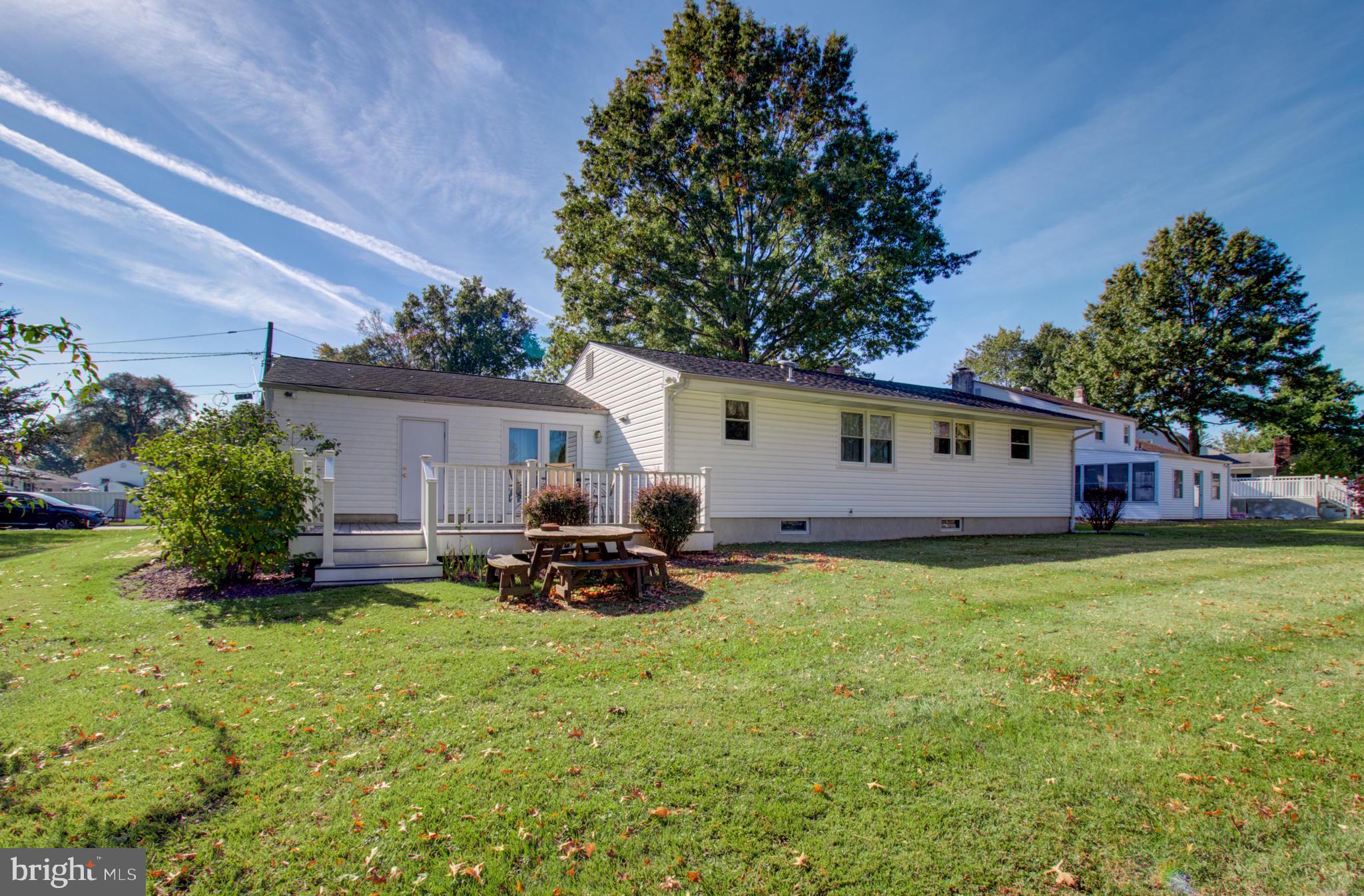 26 Yorkshire Road Hamilton, NJ 08610 - Photo 19 of 22