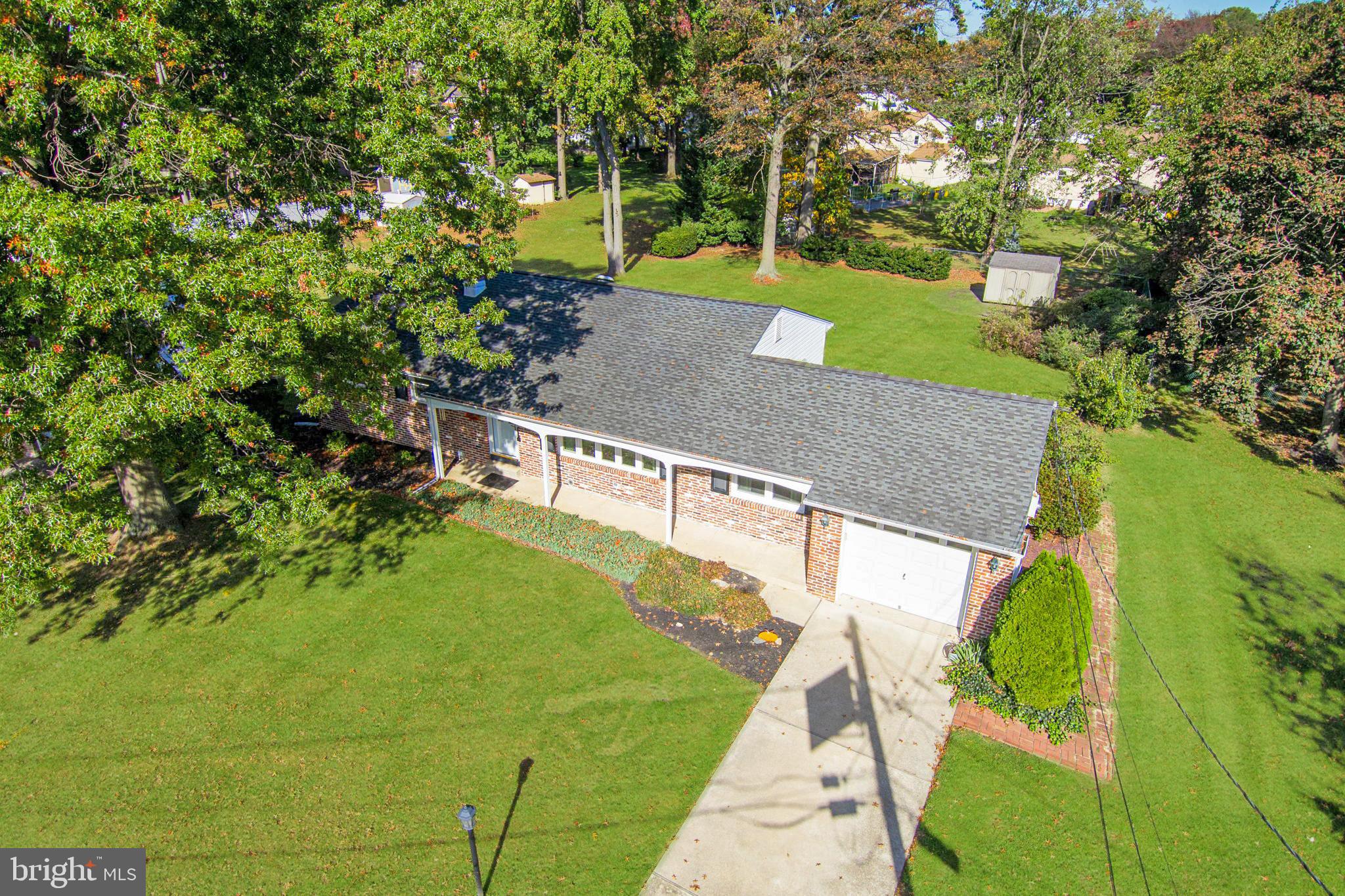 26 Yorkshire Road Hamilton, NJ 08610 - Photo 3 of 22