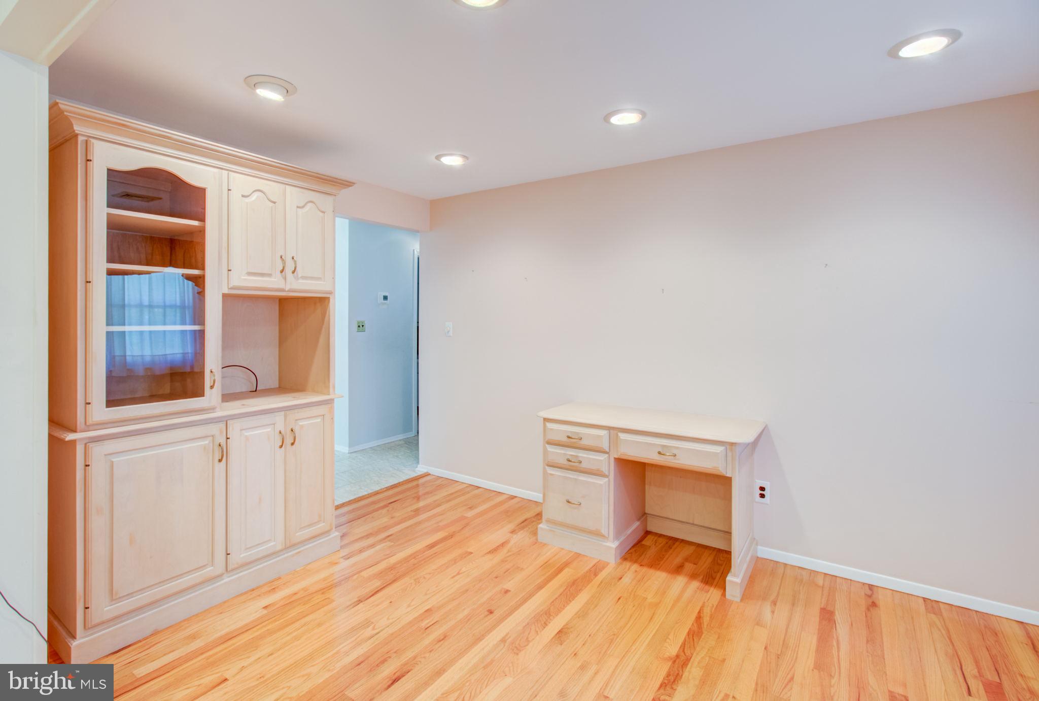 26 Yorkshire Road Hamilton, NJ 08610 - Photo 7 of 22