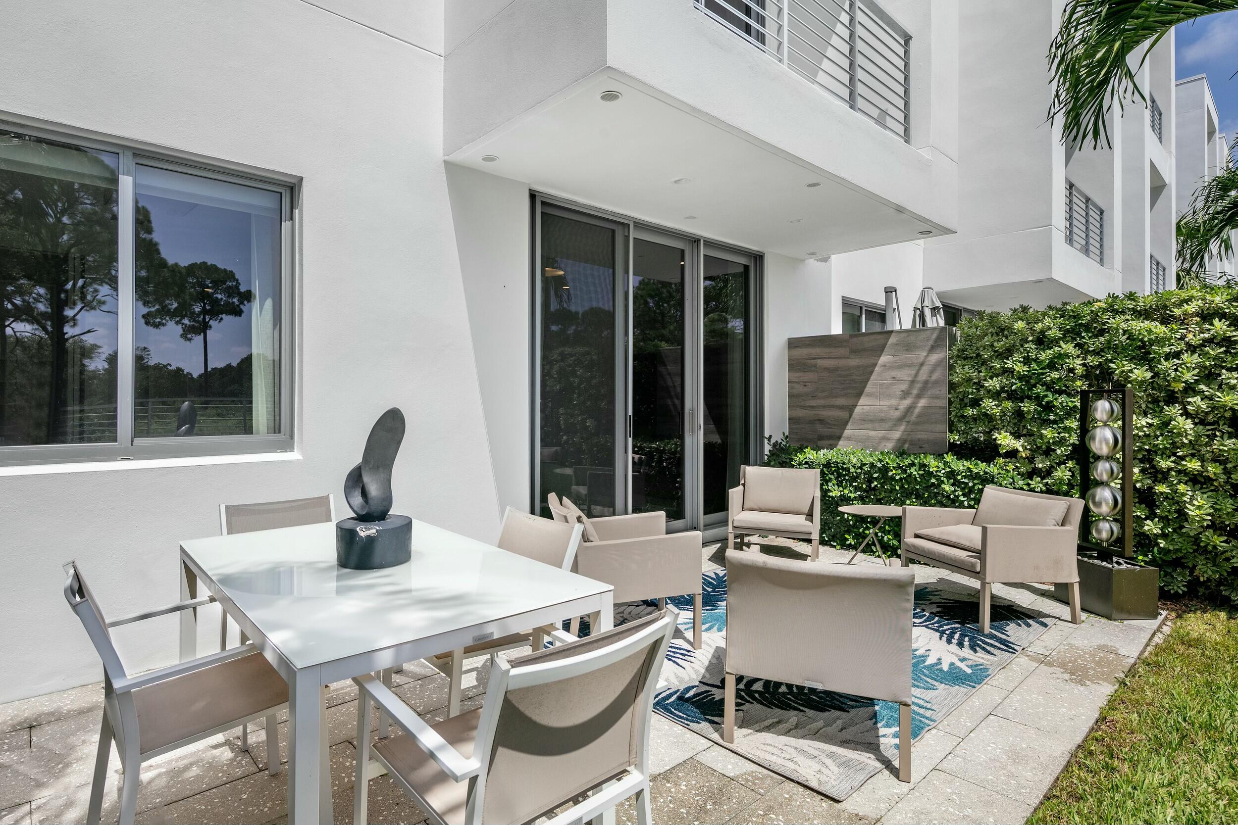 4070 Northwest 17th Avenue Boca Raton, FL 33431 - Photo 7 of 50 Patio
