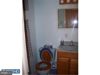 2969 Kanes Road Willow Grove, PA 19090 - Photo 10 of 12 Gallery Image 10