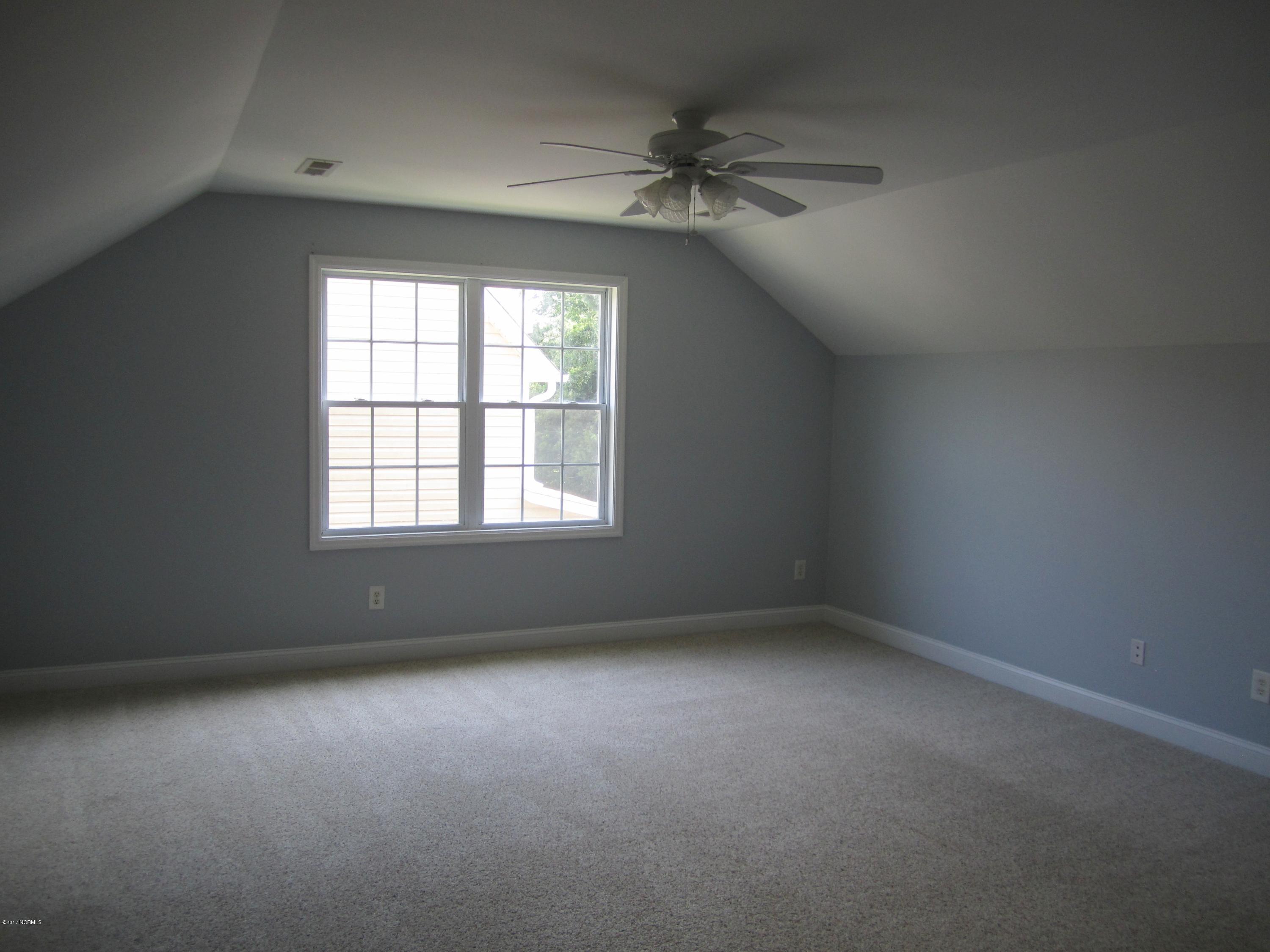 428 Conner Grant Road New Bern, NC 28562 - Photo 15 of 30 Bedroom 4
