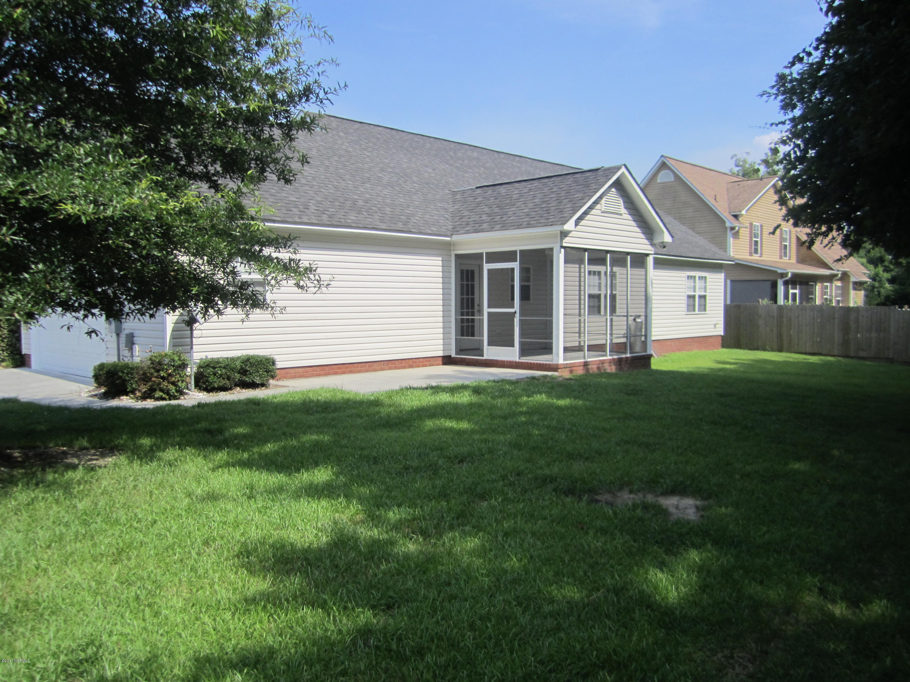 428 Conner Grant Road New Bern, NC 28562 - Photo 27 of 30 Back View