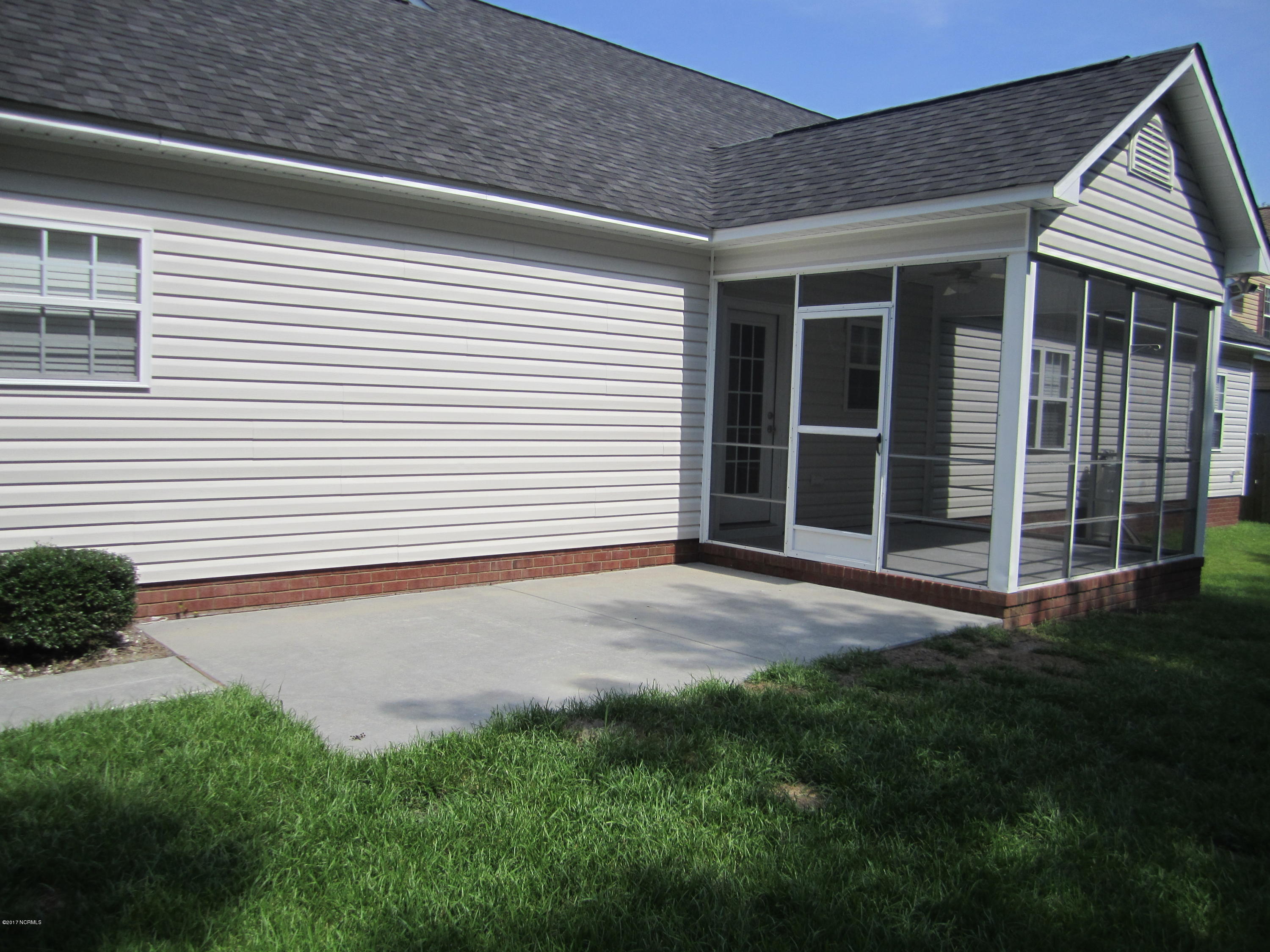 428 Conner Grant Road New Bern, NC 28562 - Photo 28 of 30 Back View Close Up