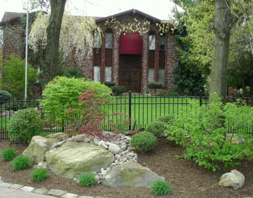 274 Christy Road Eighty Four, PA 15330 - Photo 1 of 8 Exterior Front.