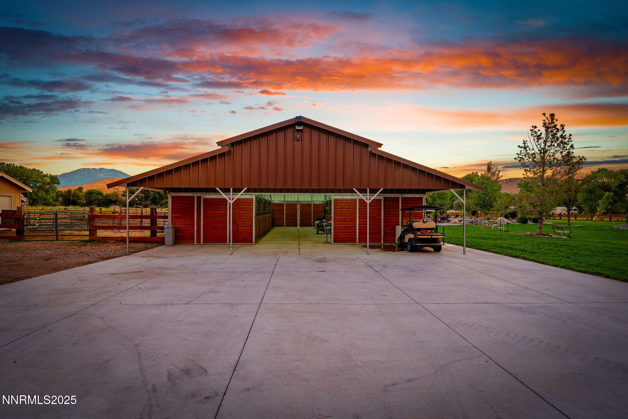 95 Ox-Yoke Lane Reno, NV 89521 - Photo 135 of 160 a view of a house with a yard