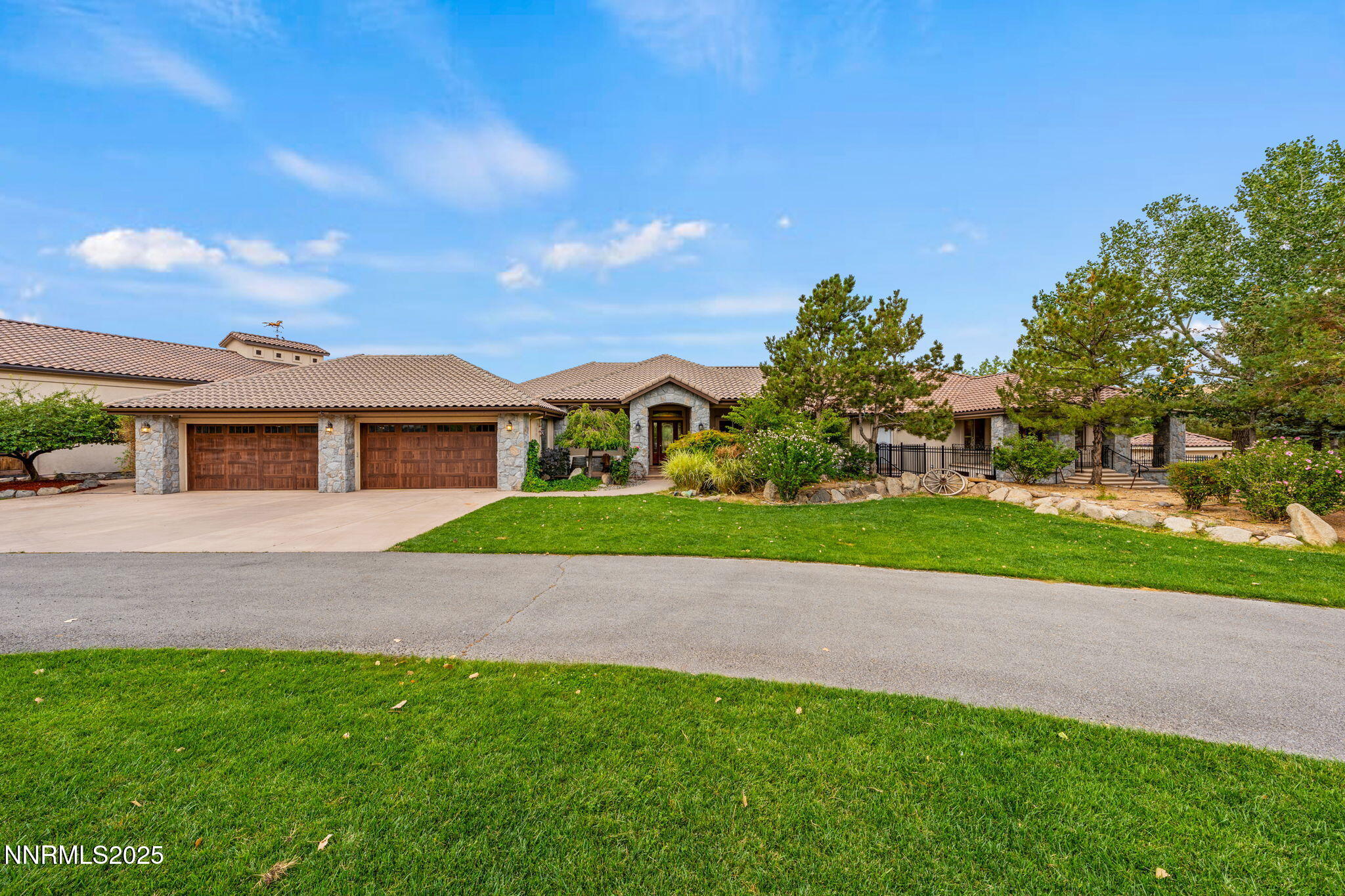 95 Ox-Yoke Lane Reno, NV 89521 - Photo 15 of 160 85-web-or-mls-DS200784