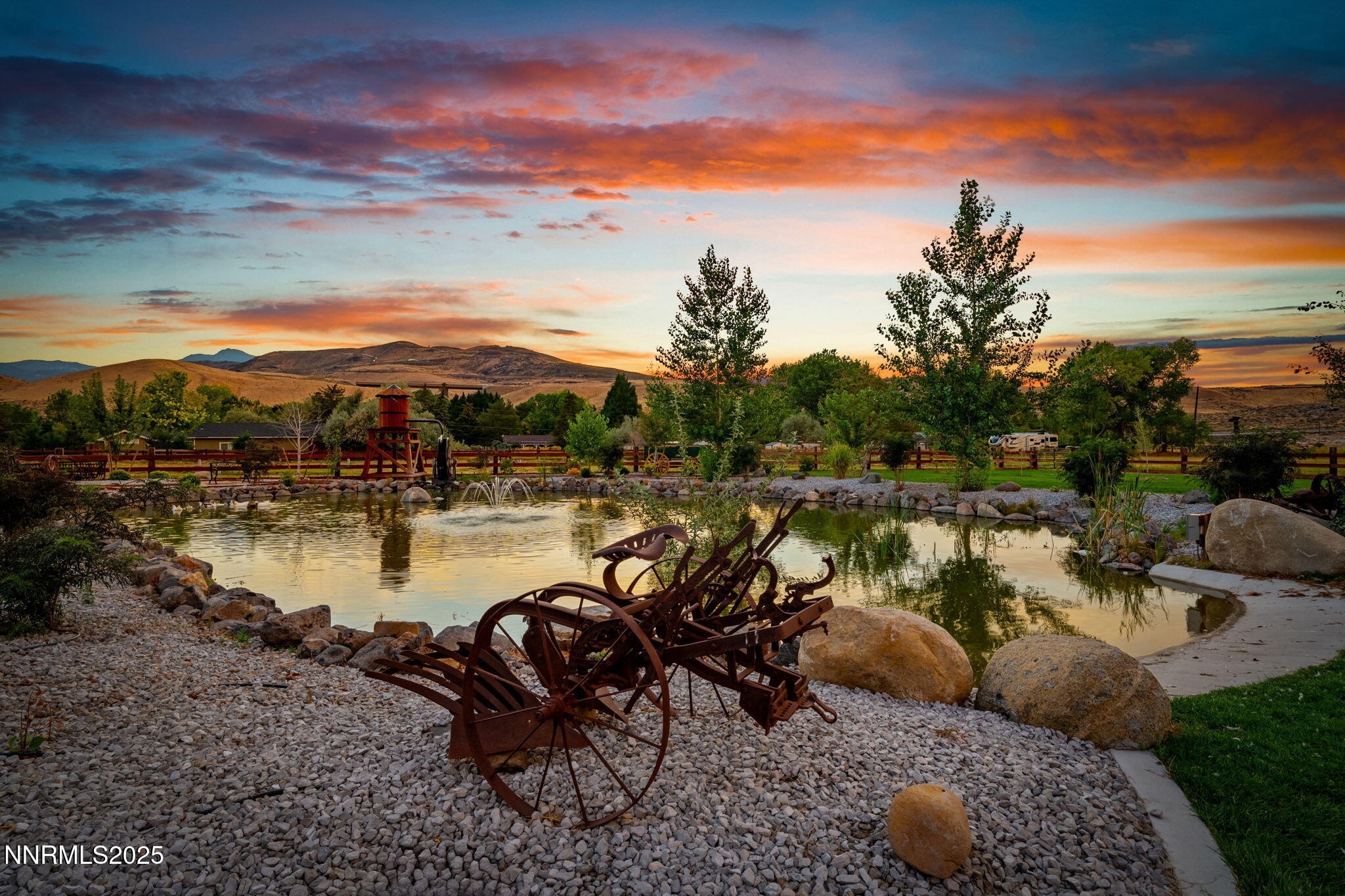 95 Ox-Yoke Lane Reno, NV 89521 - Photo 9 of 160 a view of a lake with couches and city view